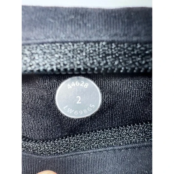 Lululemon Speed Up Crop 21 Black Running Leggings Pockets LW6986S Womens Size 2 - Picture 6 of 6